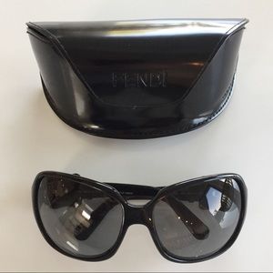 ✨Authentic Fendi sunglasses✨